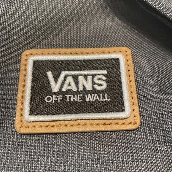 Vans Realm Plus Backpack - Picture 6 of 8